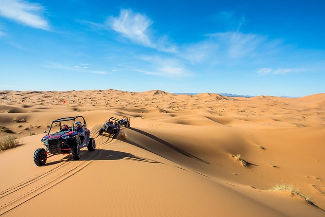 dune buggy rental in ABU DHABI DESERT (1)